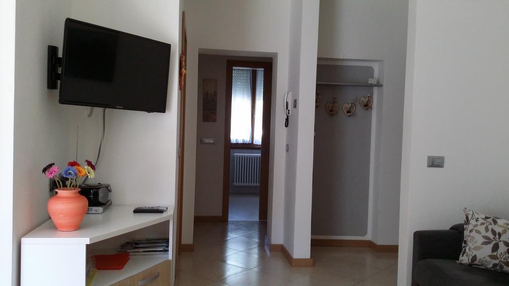 Casa Ferrari Monica Appartement Calceranica al Lago Buitenkant foto